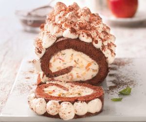 Рулет с яблоками