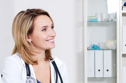 Врачи не советуют беременным носить мобильный телефон около живота