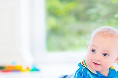 5 способов остановить икоту у ребенка