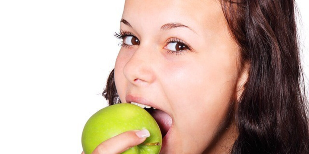 Опасно для здоровья, или 5 причин отказаться от яблок