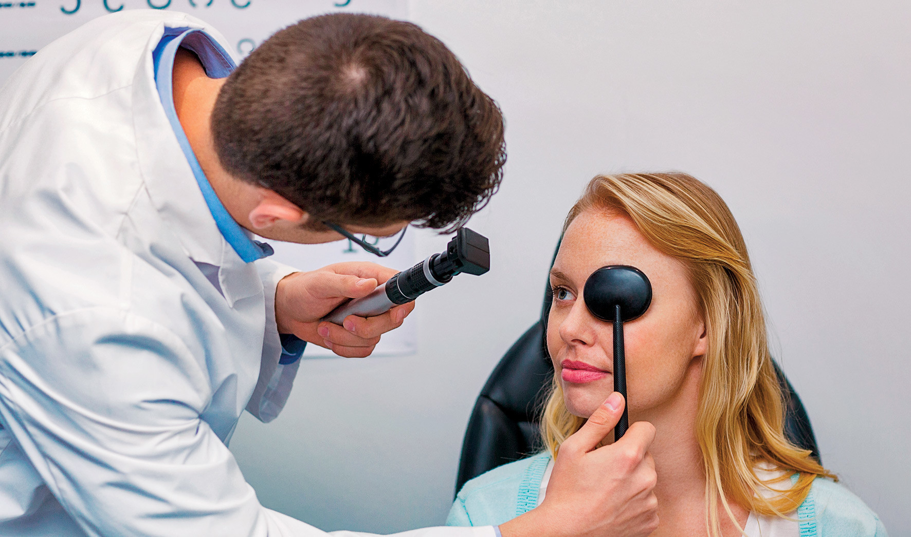 Как вернуть зрение: причины нарушений и способы лечения