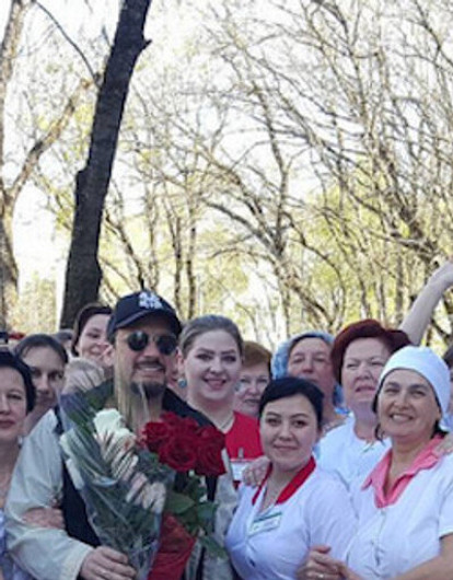 Известный певец Стас Михайлов попал в больницу