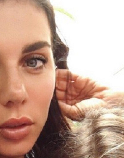 Анна Седокова поздравила бабушку с Днем победы