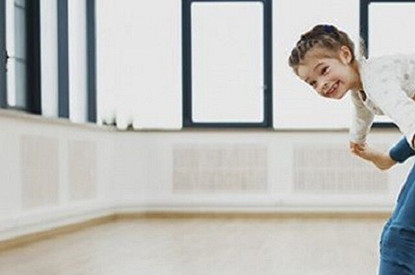 Утренняя зарядка для детей: первые упражнения (видео)