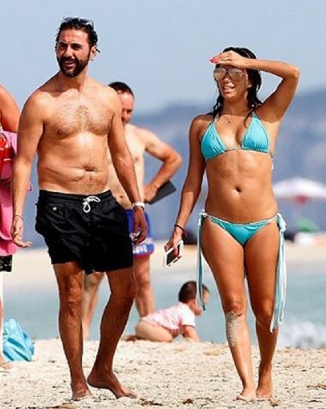 Потолстевшая невеста: Ева Лонгория в купальнике