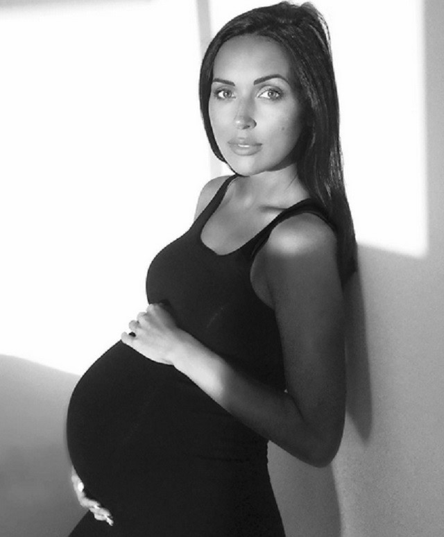 Певица Алсу родила долгожданного мальчика