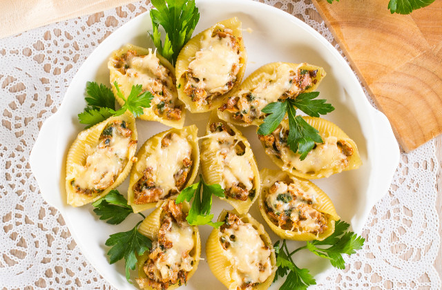 Макароны с грибами
