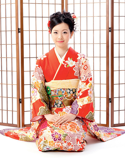 Выбор одежды по фен-шуй: материал, цвет