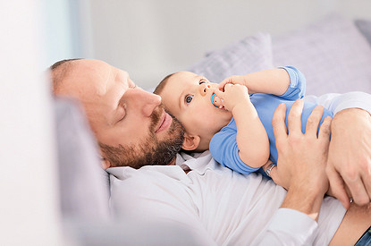 Первый месяц вместе с ребенком: записки папы-блогера