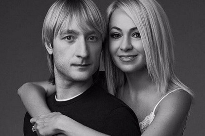 Плющенко в трусах и Рудковская в майке возмутили поклонников