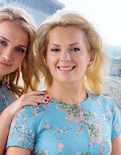 Топ-12: нереально молодые мамы и их взрослые дети