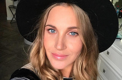 Юлия Ковальчук впервые показала фото новорожденной дочери