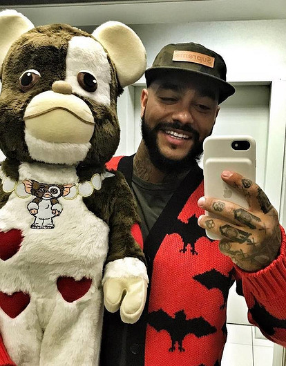 Необычный дуэт: рэпер Тимати записал песню с мамой