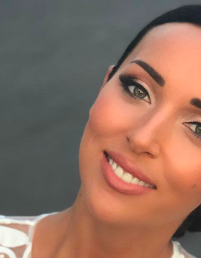 Алсу перекрасилась в блондинку