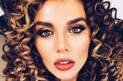 Как выглядит Анна Седокова без макияжа?