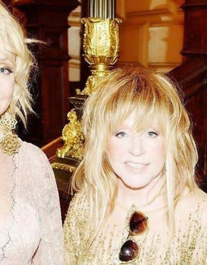 Золотая вечеринка Яны Рудковской: 10 самых красивых нарядов