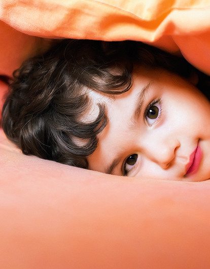 Сколько должен спать ребенок ночью: данные по месяцам