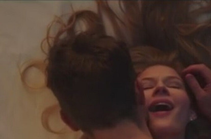 Ходченкова полностью разделась в клипе Шнура (видео)