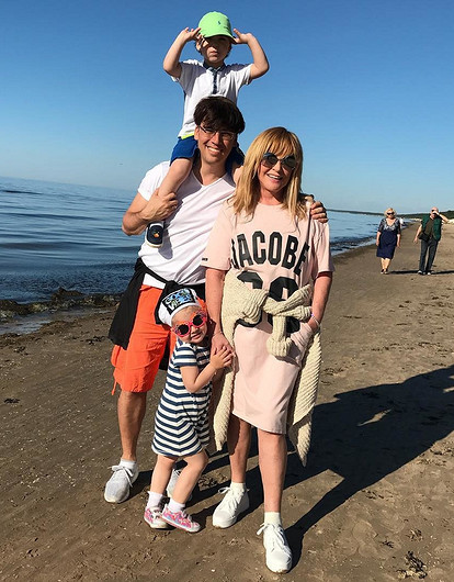 Свершилось: Галкин выложил первое совместное фото семьи