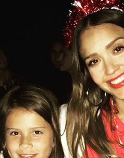 Джессика Альба в третий раз станет мамой