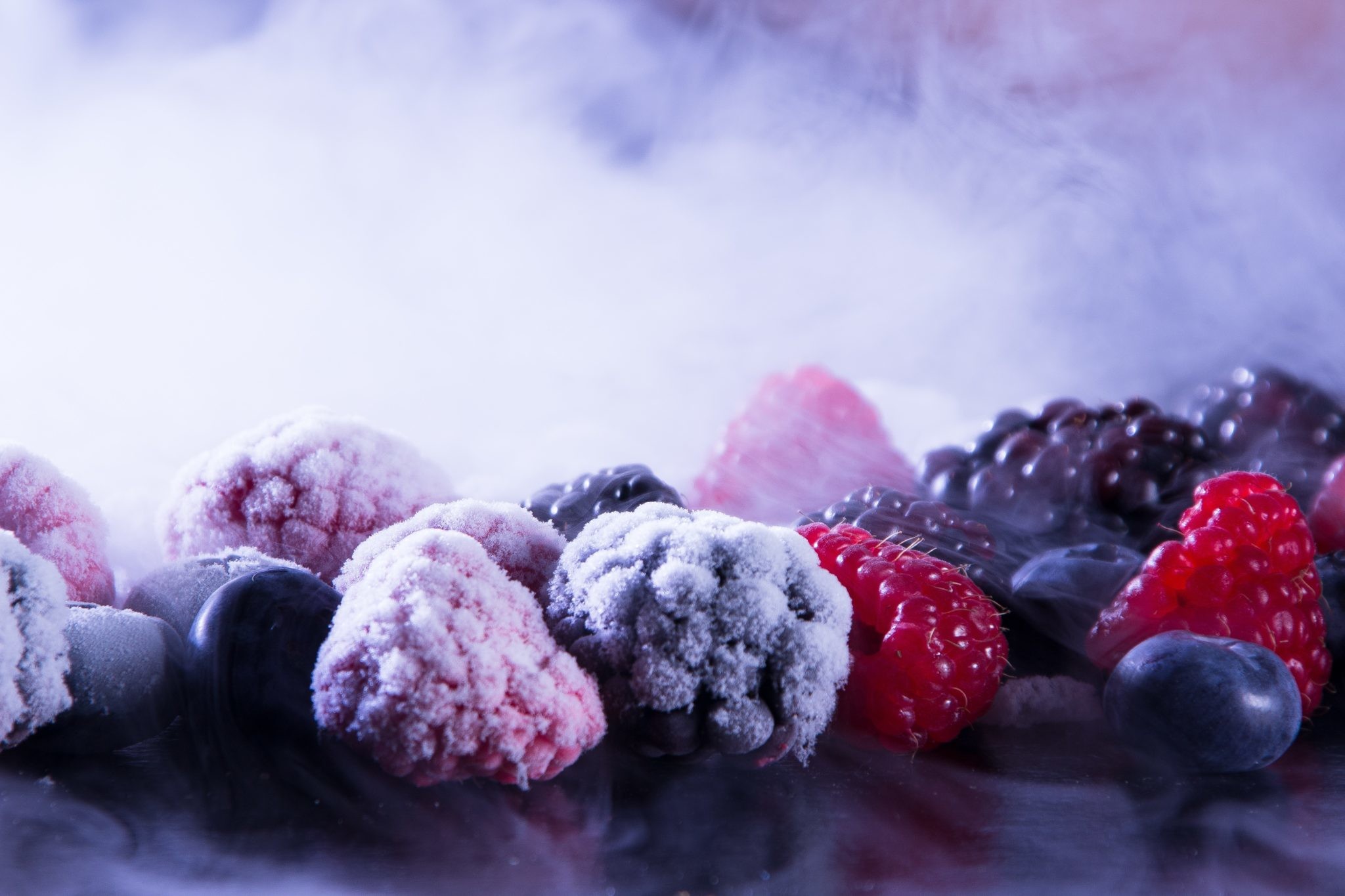 Как правильно замораживать ягоды на зиму