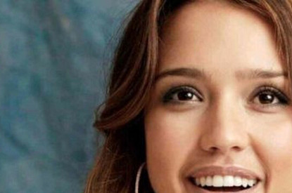 Джессика Альба рассказала подробности своей беременности