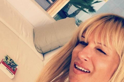 Олеся Судзиловская показала, как отдыхает с семьей в Испании