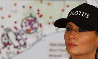 Меланию Трамп осудили за неуместный наряд