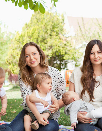 Молодая мать и «день сурка»: как выжить без помощников