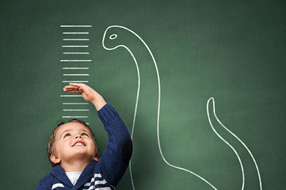 Почему детям больно расти?