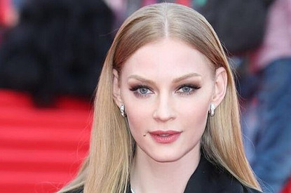 В сети появился снимок Светланы Ходченковой без макияжа