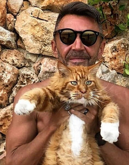 Пока бывшая жена грустит: Сергей Шнуров вновь собрался жениться спустя несколько месяцев после развода