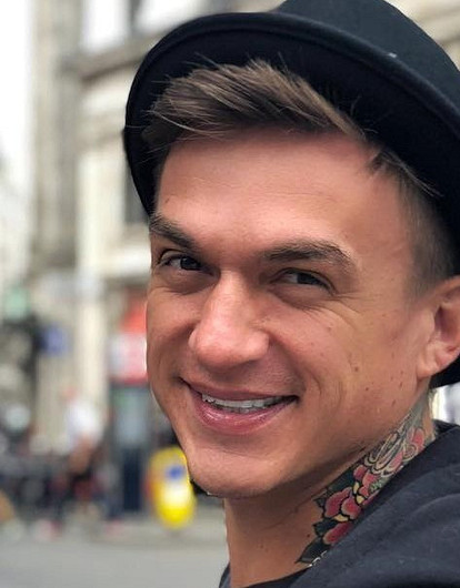Влад Топалов не постеснялся показать, на какую процедуру ходит к косметологу