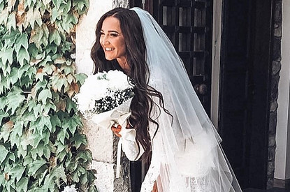 «Он довел до приступа мою маму»: Ольга Бузова разочаровалась в Денисе Лебедеве и просит о нем не говорить