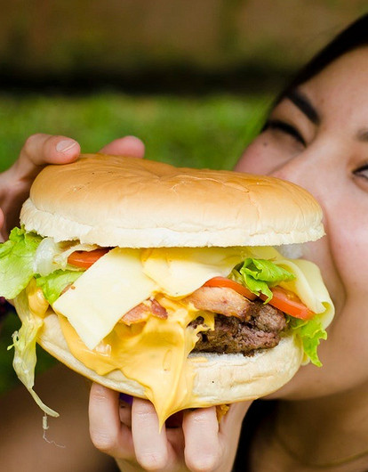 Что делать, если сорвалась с диеты? Советы диетолога, которые помогут продолжать худеть