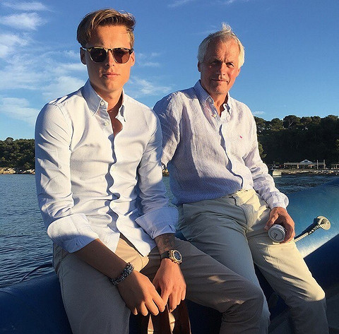 Норвежцу Густаву Витзе - так зовут самого молодого миллиардера в мире - всего 25 лет. Юноша является одним из владельцев компании Salmar ASA. Она была основана в 1991 году его отцом, а в...