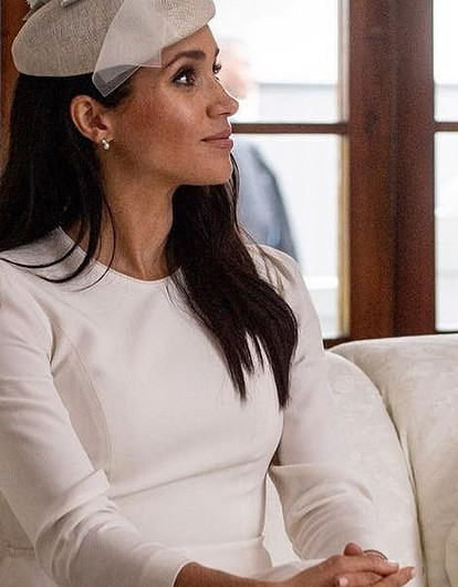 Одно невинное слово испортило все: американского журналиста уволили за высказывание в адрес Меган Маркл