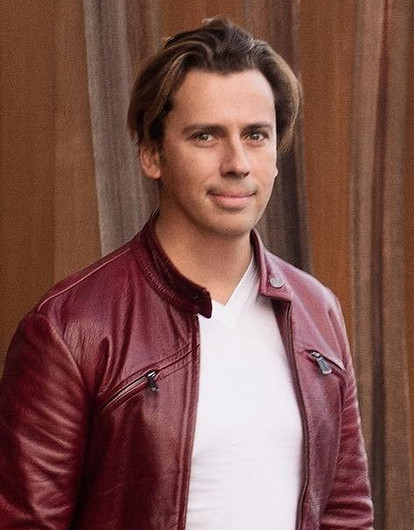 «С животиком пора что-то делать»: Максим Галкин показал, как поправился в браке с Пугачевой