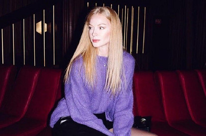 «Пора бы уже!»: фото «беременной» Светланы Ходченковой озаботило поклонников