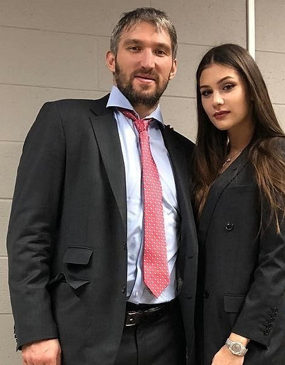 «Сразу научился менять подгузник»: Анастасия Шубская рассказала, как Александр Овечкин справляется с родительскими обязанностями