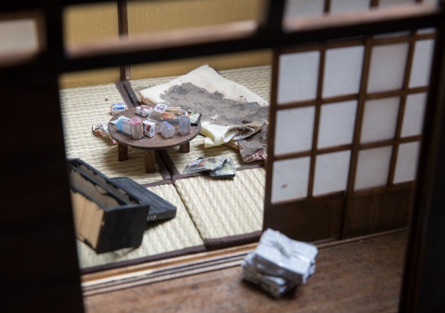 Японка создает миниатюры квартир, где умирают одинокие люди, и это невероятно жутко!