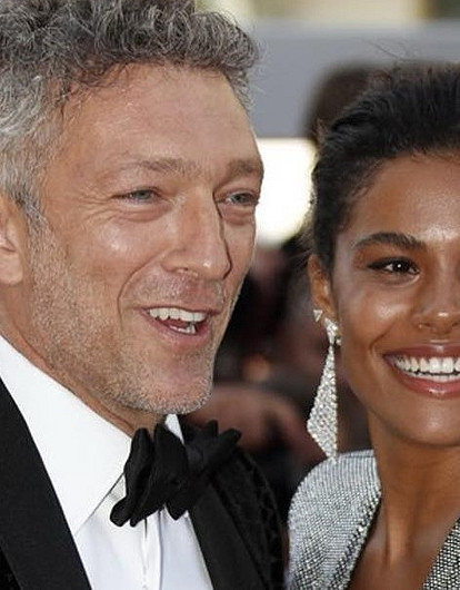 «Нельзя быть такими милыми!»: Венсан Кассель покорил поклонников фото с молодой супругой