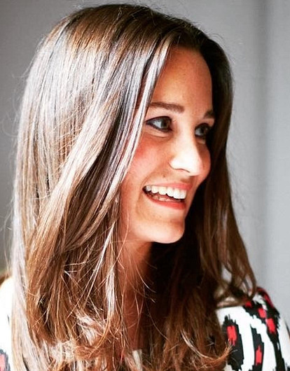 Королевское комбо: Пиппа Миддлтон назвала сына тройным именем