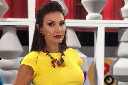 49-летняя Эвелина Бледанс намекнула, что потеряла ребенка