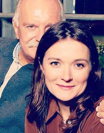 Надежда Михалкова призналась, что ее знаменитый отец в семейной жизни невыносим