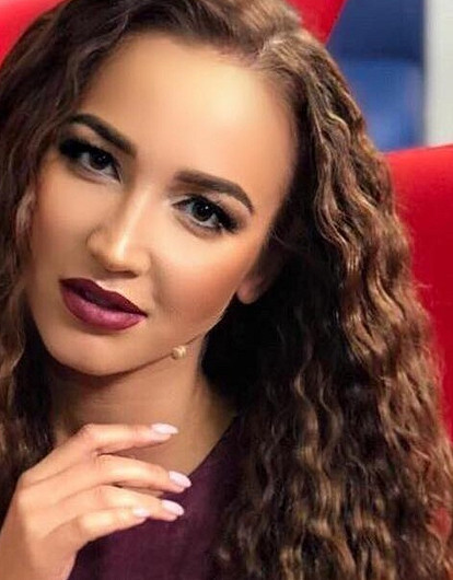 Ольга Бузова впервые показала свою роскошную квартиру