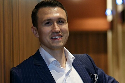 Участник «Замуж за Бузову» Евгений Назаров женится спустя месяц после знакомства