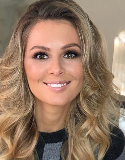 Мария Кожевникова появилась на публике после пилинга и без косметики и нарвалась на критику