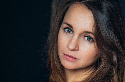 Беременная жена Константина Хабенского продолжает играть в театре, несмотря на внушительный срок