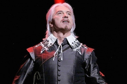 Дмитрию Хворостовскому установили памятник